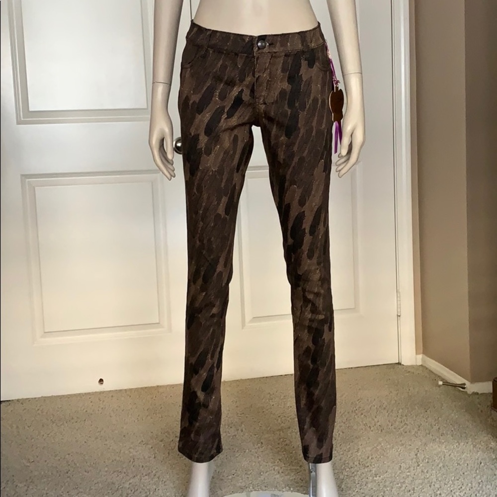 Princess Vera Wang Electric Gypsy Legging